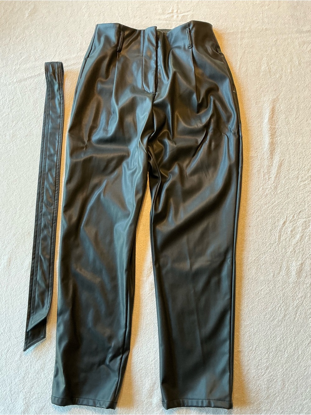 entro Black Faux Leather Women's Pants with Removable Waist Tie